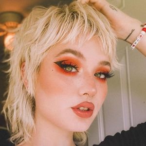 🌟HP🌟ORANGE Kat Von D DISCONTINUED Face Pigment Stick NWOBOX